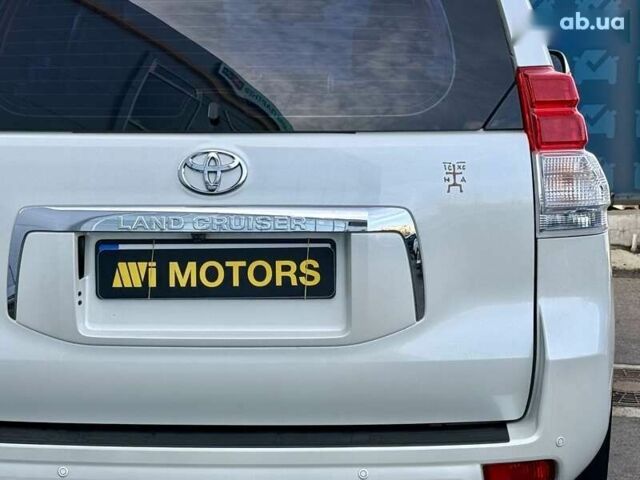 Тойота Ленд Крузер Прадо, об'ємом двигуна 0 л та пробігом 267 тис. км за 23500 $, фото 10 на Automoto.ua