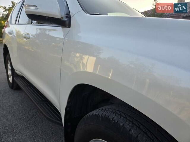 Тойота Ленд Крузер Прадо, об'ємом двигуна 2.7 л та пробігом 118 тис. км за 24999 $, фото 1 на Automoto.ua