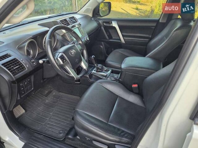 Тойота Ленд Крузер Прадо, об'ємом двигуна 2.7 л та пробігом 118 тис. км за 24999 $, фото 13 на Automoto.ua