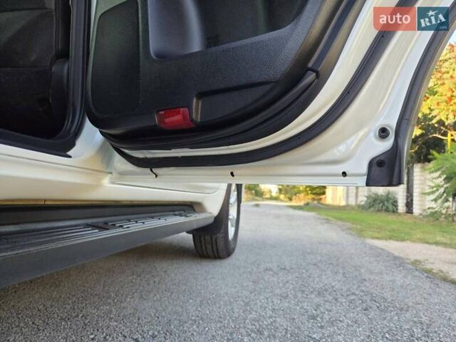 Тойота Ленд Крузер Прадо, об'ємом двигуна 2.7 л та пробігом 118 тис. км за 24999 $, фото 25 на Automoto.ua