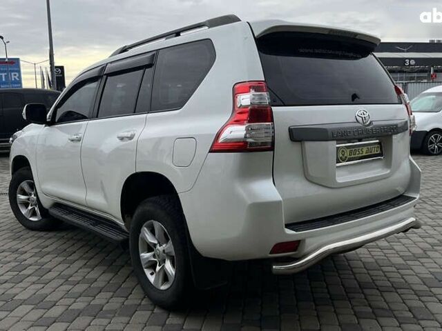 Тойота Ленд Крузер Прадо 2014 в Мукачево на Automoto.ua Тойота Ленд Крузер Прадо, объемом двигателя 3 л и пробегом 173 тыс. км за 31150 $, фото 4 на Automoto.ua