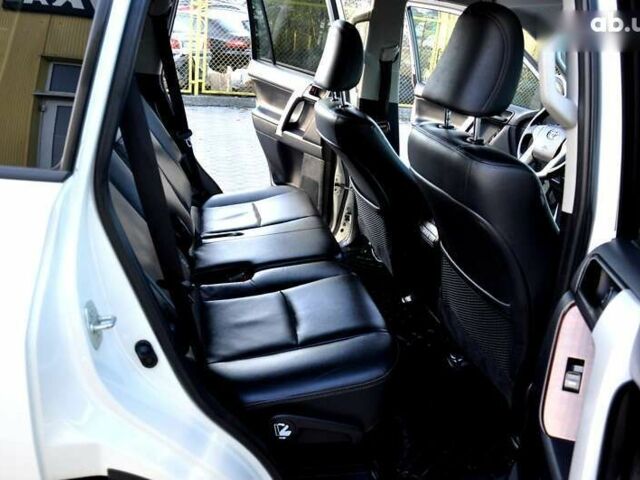 Тойота Ленд Крузер Прадо, объемом двигателя 0 л и пробегом 145 тыс. км за 25500 $, фото 27 на Automoto.ua