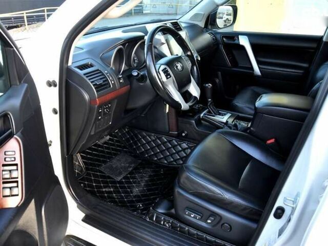 Тойота Ленд Крузер Прадо, объемом двигателя 0 л и пробегом 145 тыс. км за 25500 $, фото 18 на Automoto.ua