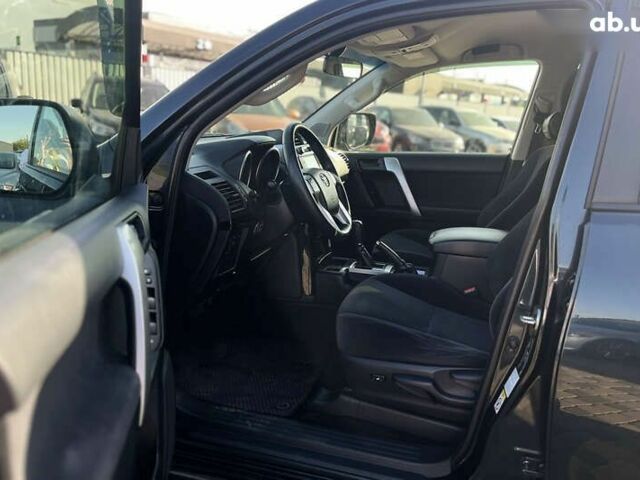 Тойота Ленд Крузер Прадо, объемом двигателя 2.7 л и пробегом 134 тыс. км за 29300 $, фото 9 на Automoto.ua