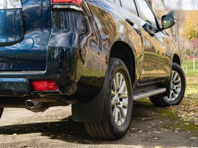 Тойота Ленд Крузер Прадо, об'ємом двигуна 2.8 л та пробігом 264 тис. км за 38400 $, фото 9 на Automoto.ua