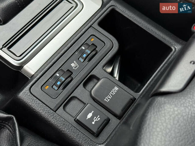 Тойота Ленд Крузер Прадо 2018 в Тернополе на Automoto.ua Тойота Ленд Крузер Прадо, объемом двигателя 2.8 л и пробегом 250 тыс. км за 35300 $, фото 94 на Automoto.ua