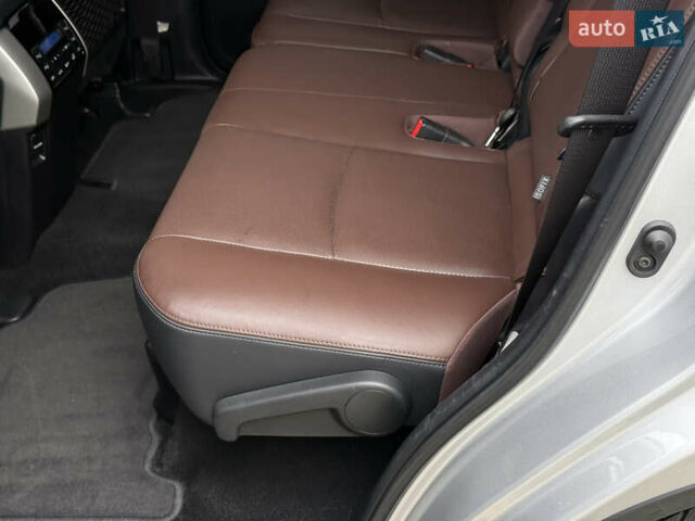 Тойота Ленд Крузер Прадо 2018 в Тернополе на Automoto.ua Тойота Ленд Крузер Прадо, объемом двигателя 2.8 л и пробегом 250 тыс. км за 35300 $, фото 106 на Automoto.ua