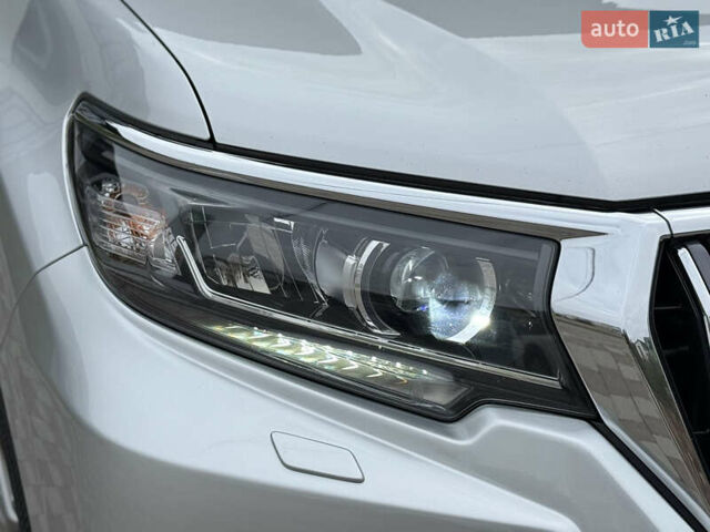 Тойота Ленд Крузер Прадо 2018 в Тернополе на Automoto.ua Тойота Ленд Крузер Прадо, объемом двигателя 2.8 л и пробегом 250 тыс. км за 35300 $, фото 71 на Automoto.ua