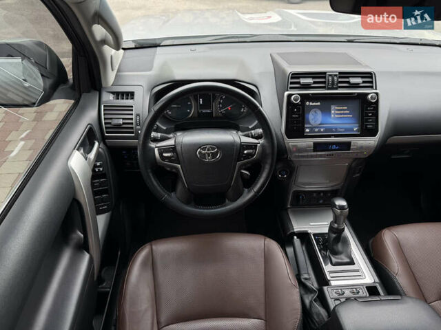 Тойота Ленд Крузер Прадо 2018 в Тернополе на Automoto.ua Тойота Ленд Крузер Прадо, объемом двигателя 2.8 л и пробегом 250 тыс. км за 35300 $, фото 103 на Automoto.ua