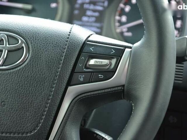 Тойота Ленд Крузер Прадо 2018 в Киеве на Automoto.ua Тойота Ленд Крузер Прадо, объемом двигателя 2.8 л и пробегом 190 тыс. км за 35999 $, фото 26 на Automoto.ua