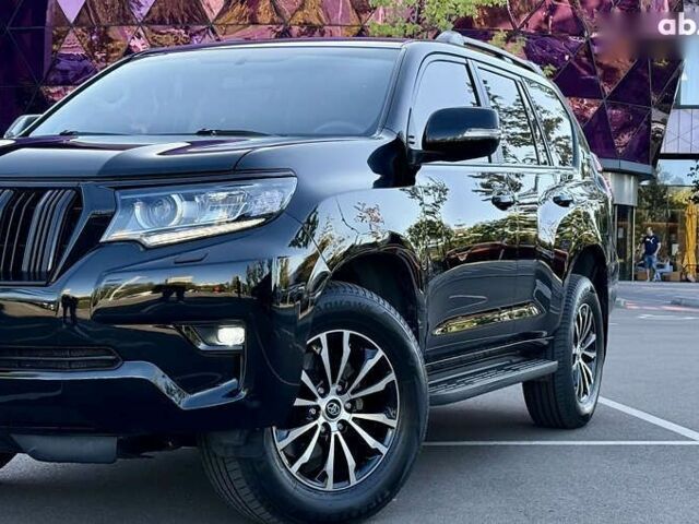 Тойота Ленд Крузер Прадо 2018 в Киеве на Automoto.ua Тойота Ленд Крузер Прадо, объемом двигателя 2.8 л и пробегом 190 тыс. км за 35999 $, фото 6 на Automoto.ua