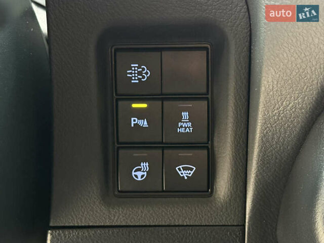 Тойота Ленд Крузер Прадо 2018 в Тернополе на Automoto.ua Тойота Ленд Крузер Прадо, объемом двигателя 2.8 л и пробегом 250 тыс. км за 35300 $, фото 82 на Automoto.ua