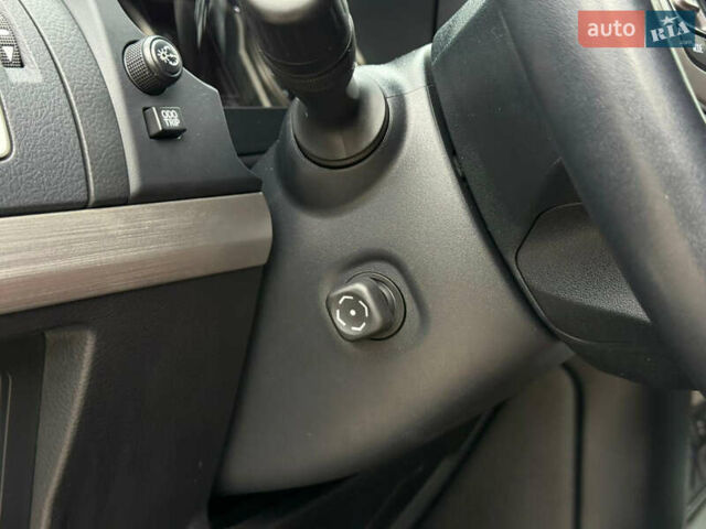 Тойота Ленд Крузер Прадо 2018 в Тернополе на Automoto.ua Тойота Ленд Крузер Прадо, объемом двигателя 2.8 л и пробегом 250 тыс. км за 35300 $, фото 20 на Automoto.ua