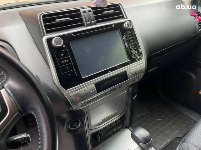 Тойота Ленд Крузер Прадо, объемом двигателя 0 л и пробегом 72 тыс. км за 37999 $, фото 12 на Automoto.ua