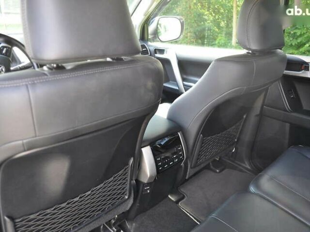 Тойота Ленд Крузер Прадо, объемом двигателя 0 л и пробегом 83 тыс. км за 42000 $, фото 27 на Automoto.ua