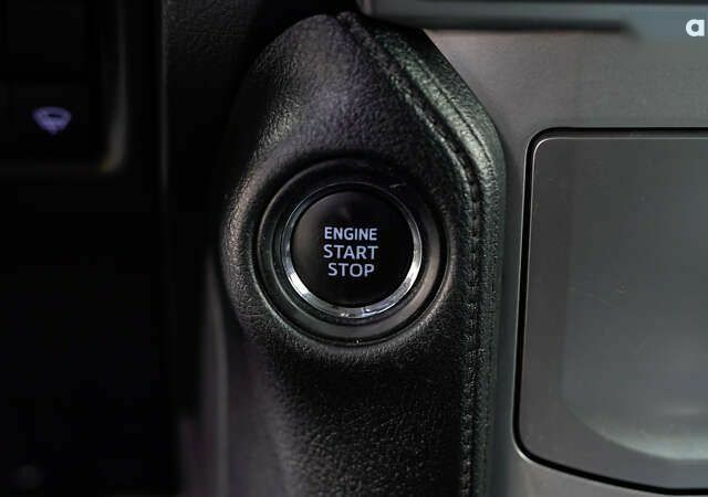 Тойота Ленд Крузер Прадо, объемом двигателя 0 л и пробегом 114 тыс. км за 33667 $, фото 22 на Automoto.ua