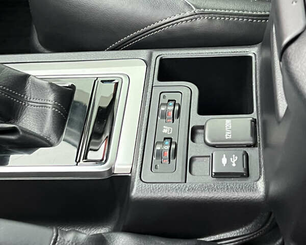 Тойота Ленд Крузер Прадо, объемом двигателя 2.8 л и пробегом 109 тыс. км за 41800 $, фото 15 на Automoto.ua