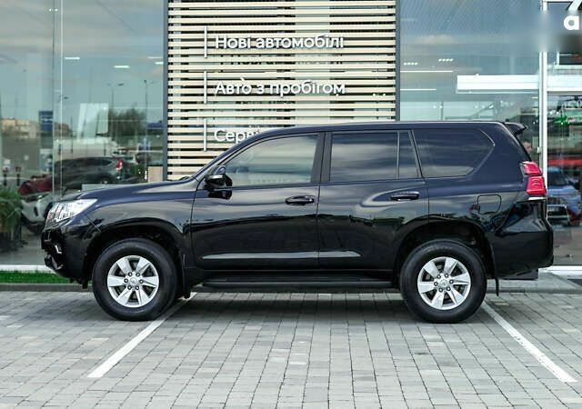 Тойота Ленд Крузер Прадо, объемом двигателя 0 л и пробегом 114 тыс. км за 33667 $, фото 2 на Automoto.ua
