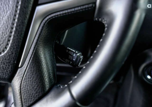 Тойота Ленд Крузер Прадо, объемом двигателя 0 л и пробегом 114 тыс. км за 33667 $, фото 18 на Automoto.ua