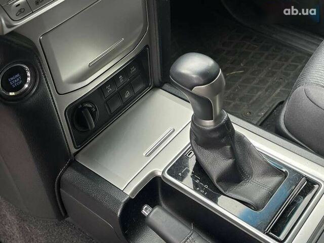 Тойота Ленд Крузер Прадо, объемом двигателя 0 л и пробегом 80 тыс. км за 36500 $, фото 13 на Automoto.ua