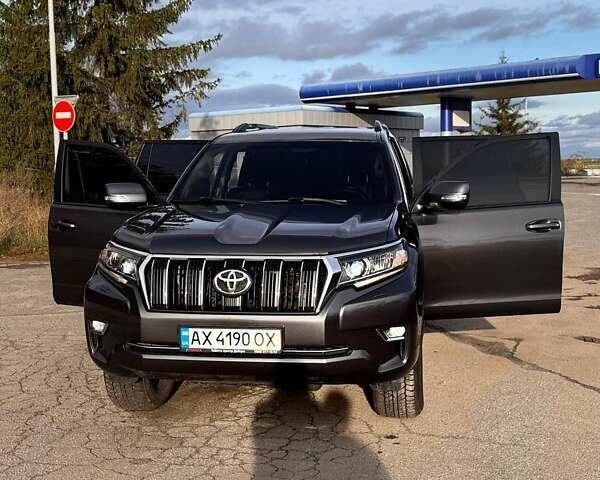 Тойота Ленд Крузер Прадо, объемом двигателя 2.8 л и пробегом 159 тыс. км за 35500 $, фото 9 на Automoto.ua