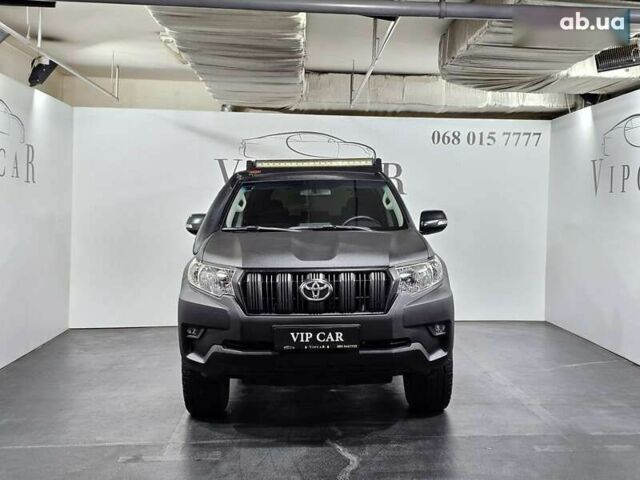 Тойота Ленд Крузер Прадо, об'ємом двигуна 2.7 л та пробігом 115 тис. км за 27777 $, фото 2 на Automoto.ua