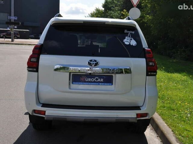 Тойота Ленд Крузер Прадо, объемом двигателя 0 л и пробегом 83 тыс. км за 42000 $, фото 16 на Automoto.ua