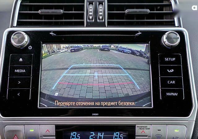 Тойота Ленд Крузер Прадо, объемом двигателя 0 л и пробегом 114 тыс. км за 33667 $, фото 23 на Automoto.ua