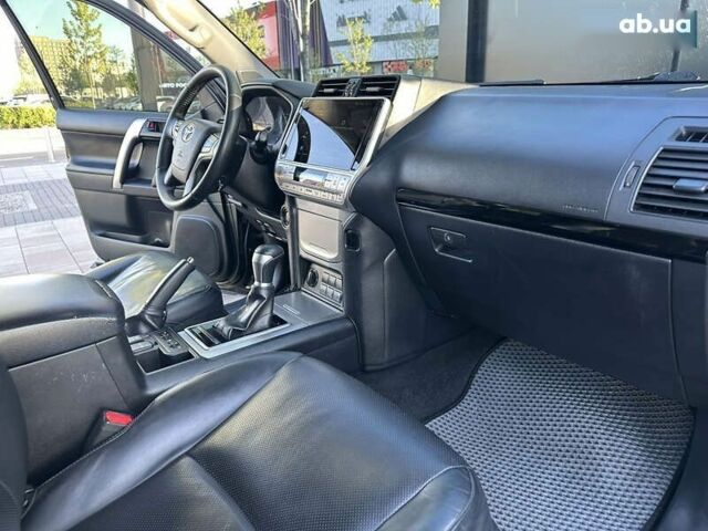 Тойота Ленд Крузер Прадо, об'ємом двигуна 4 л та пробігом 169 тис. км за 37000 $, фото 5 на Automoto.ua