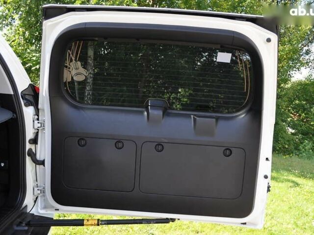 Тойота Ленд Крузер Прадо, объемом двигателя 0 л и пробегом 83 тыс. км за 42000 $, фото 20 на Automoto.ua