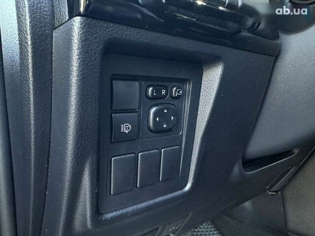 Тойота Ленд Крузер Прадо, об'ємом двигуна 4 л та пробігом 169 тис. км за 37000 $, фото 13 на Automoto.ua