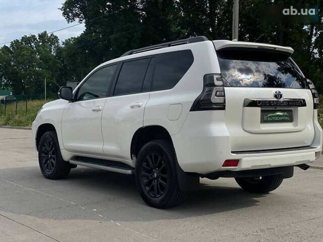 Тойота Ленд Крузер Прадо, объемом двигателя 4 л и пробегом 130 тыс. км за 44490 $, фото 9 на Automoto.ua