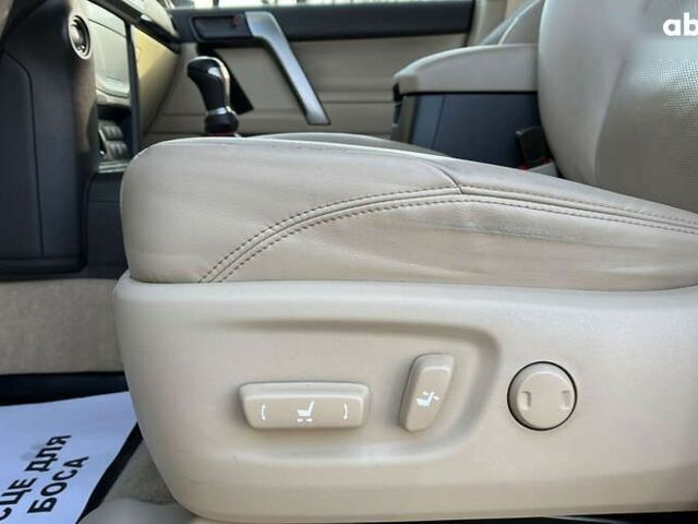 Тойота Ленд Крузер Прадо, объемом двигателя 2.8 л и пробегом 39 тыс. км за 46000 $, фото 19 на Automoto.ua