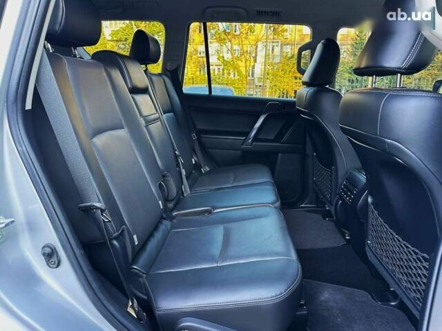 Тойота Ленд Крузер Прадо, объемом двигателя 2.8 л и пробегом 28 тыс. км за 44499 $, фото 26 на Automoto.ua