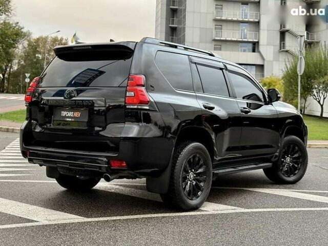 Тойота Ленд Крузер Прадо, объемом двигателя 4 л и пробегом 72 тыс. км за 54900 $, фото 13 на Automoto.ua