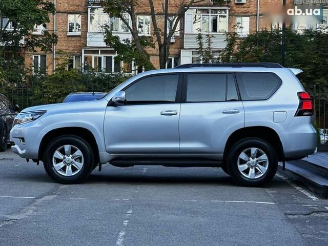 Тойота Ленд Крузер Прадо, об'ємом двигуна 2.8 л та пробігом 28 тис. км за 43499 $, фото 11 на Automoto.ua