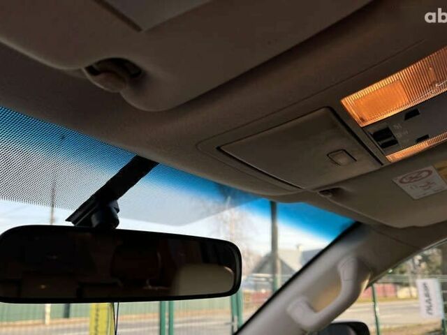 Тойота Ленд Крузер Прадо, объемом двигателя 2.8 л и пробегом 39 тыс. км за 46000 $, фото 16 на Automoto.ua