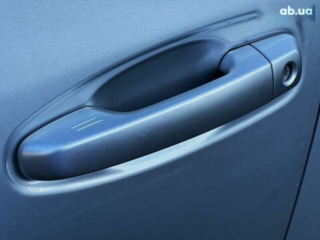 Тойота Ленд Крузер Прадо, объемом двигателя 2.8 л и пробегом 28 тыс. км за 43999 $, фото 12 на Automoto.ua