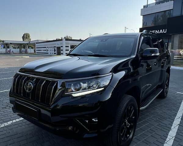 Тойота Ленд Крузер Прадо, об'ємом двигуна 3.96 л та пробігом 97 тис. км за 50000 $, фото 7 на Automoto.ua