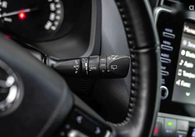 Тойота Ленд Крузер Прадо, об'ємом двигуна 4 л та пробігом 32 тис. км за 44855 $, фото 23 на Automoto.ua