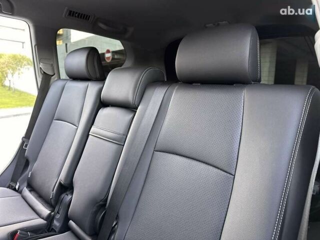 Тойота Ленд Крузер Прадо, об'ємом двигуна 0 л та пробігом 78 тис. км за 44999 $, фото 29 на Automoto.ua