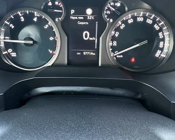 Тойота Ленд Крузер Прадо, об'ємом двигуна 3.96 л та пробігом 97 тис. км за 50000 $, фото 23 на Automoto.ua