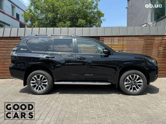 Тойота Ленд Крузер Прадо, объемом двигателя 4 л и пробегом 3 тыс. км за 65000 $, фото 7 на Automoto.ua