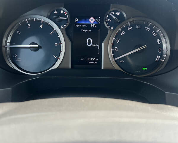 Тойота Ленд Крузер Прадо, объемом двигателя 3.96 л и пробегом 66 тыс. км за 64280 $, фото 9 на Automoto.ua