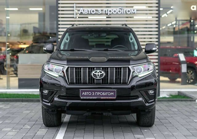 Тойота Ленд Крузер Прадо, об'ємом двигуна 4 л та пробігом 32 тис. км за 44855 $, фото 4 на Automoto.ua