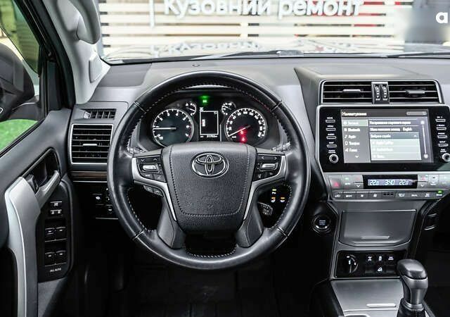 Тойота Ленд Крузер Прадо, об'ємом двигуна 4 л та пробігом 32 тис. км за 44855 $, фото 8 на Automoto.ua
