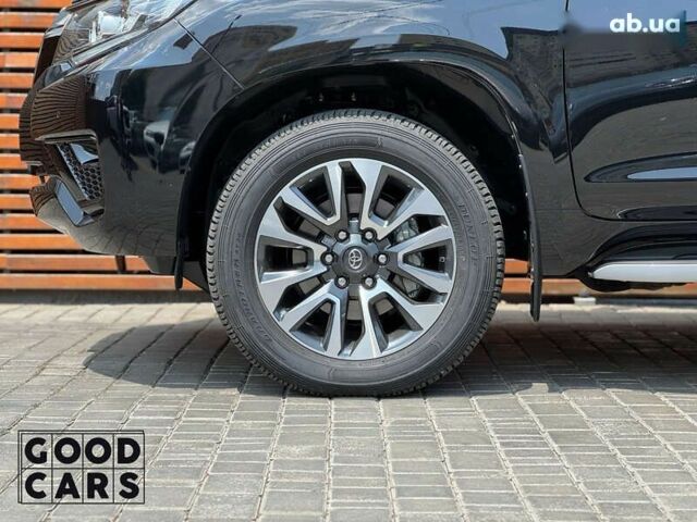 Тойота Ленд Крузер Прадо, объемом двигателя 4 л и пробегом 3 тыс. км за 65000 $, фото 14 на Automoto.ua