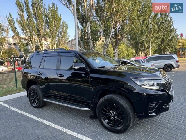 Тойота Ленд Крузер Прадо, об'ємом двигуна 3.96 л та пробігом 97 тис. км за 50000 $, фото 30 на Automoto.ua