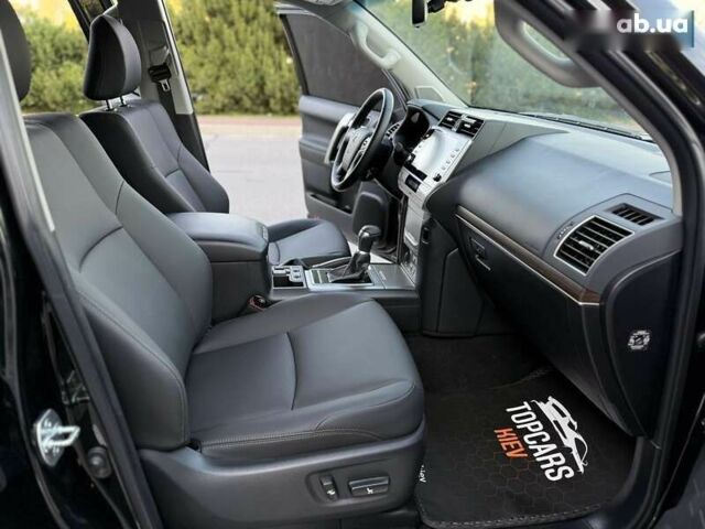 Тойота Ленд Крузер Прадо, объемом двигателя 4 л и пробегом 11 тыс. км за 54700 $, фото 23 на Automoto.ua