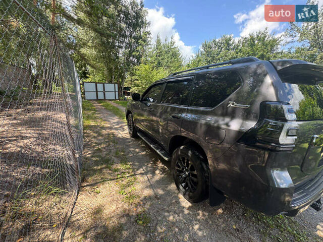 Тойота Ленд Крузер Прадо, об'ємом двигуна 4 л та пробігом 89 тис. км за 43500 $, фото 12 на Automoto.ua